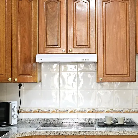 1a Abrigos, Wifi And Balcony Apartament