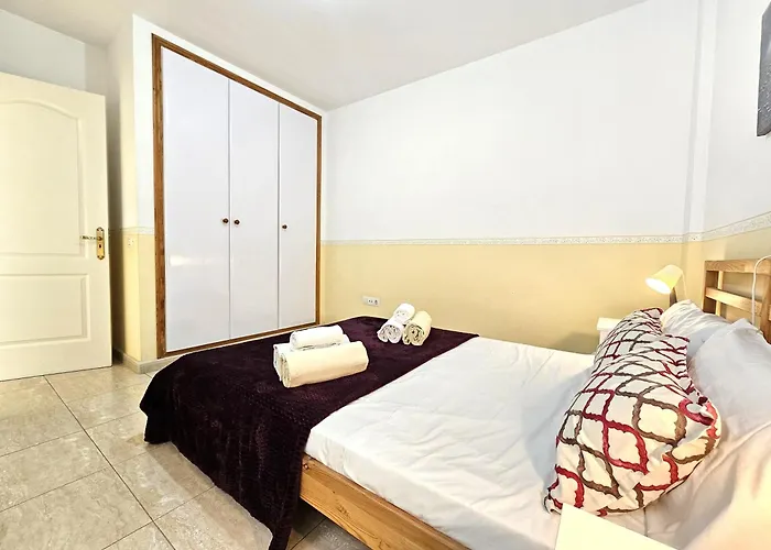 1a Abrigos, Wifi&balcony Apartamento Los Abrigos