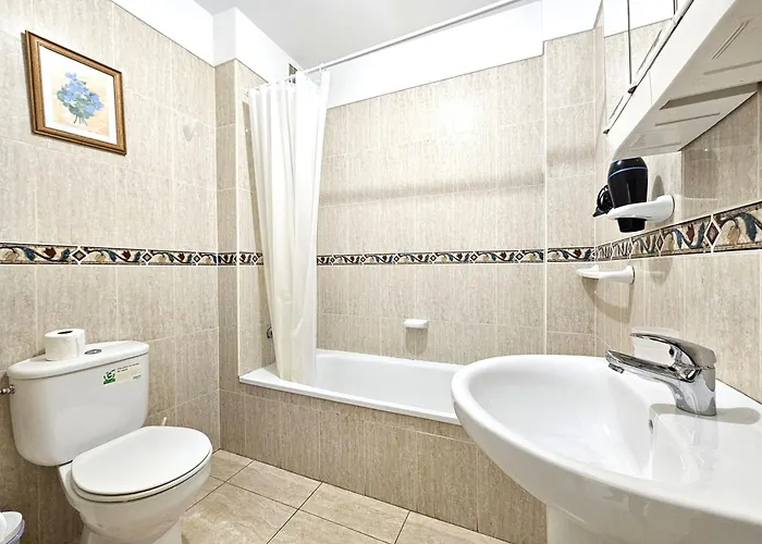 1a Abrigos, Wifi And Balcony * Los Abrigos