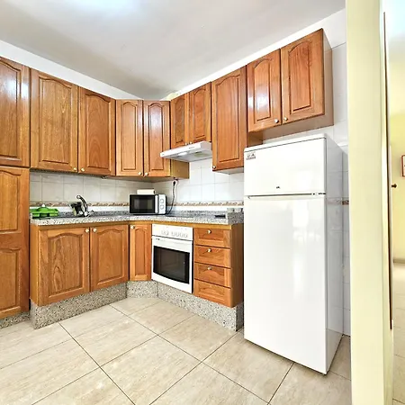 1a Abrigos, Wifi&balcony Apartamento *