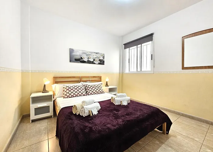 Appartamento 1a Abrigos, Wifi And Balcony *